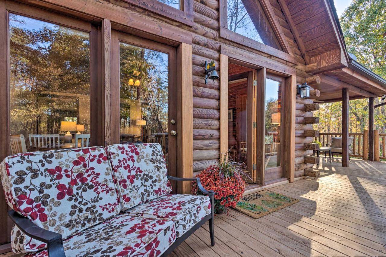 Blue Ridge Mtn Cabin Near Hiking And Biking Trails! Travelers Rest Eksteriør billede